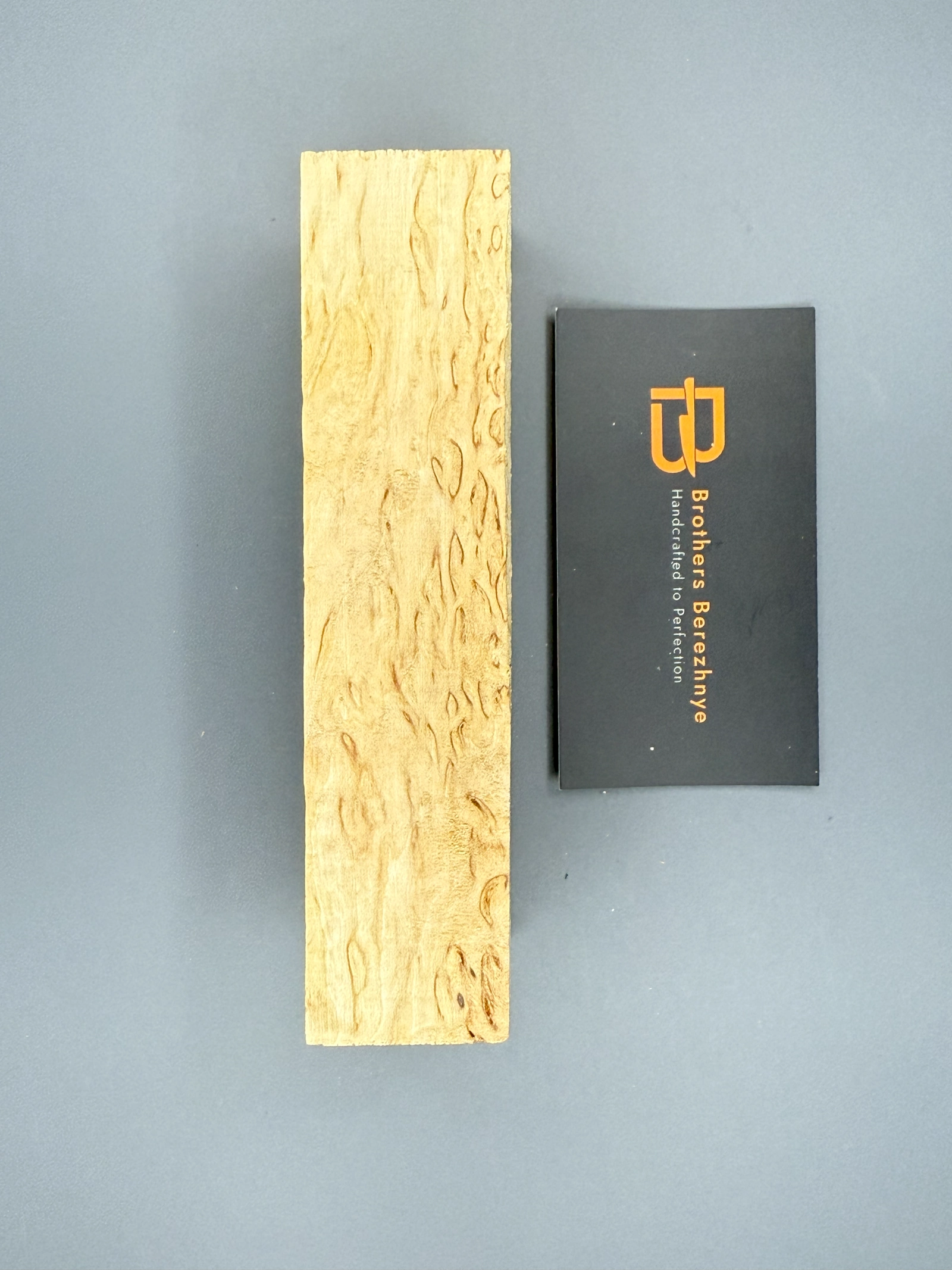 Karelian birch wood (218)