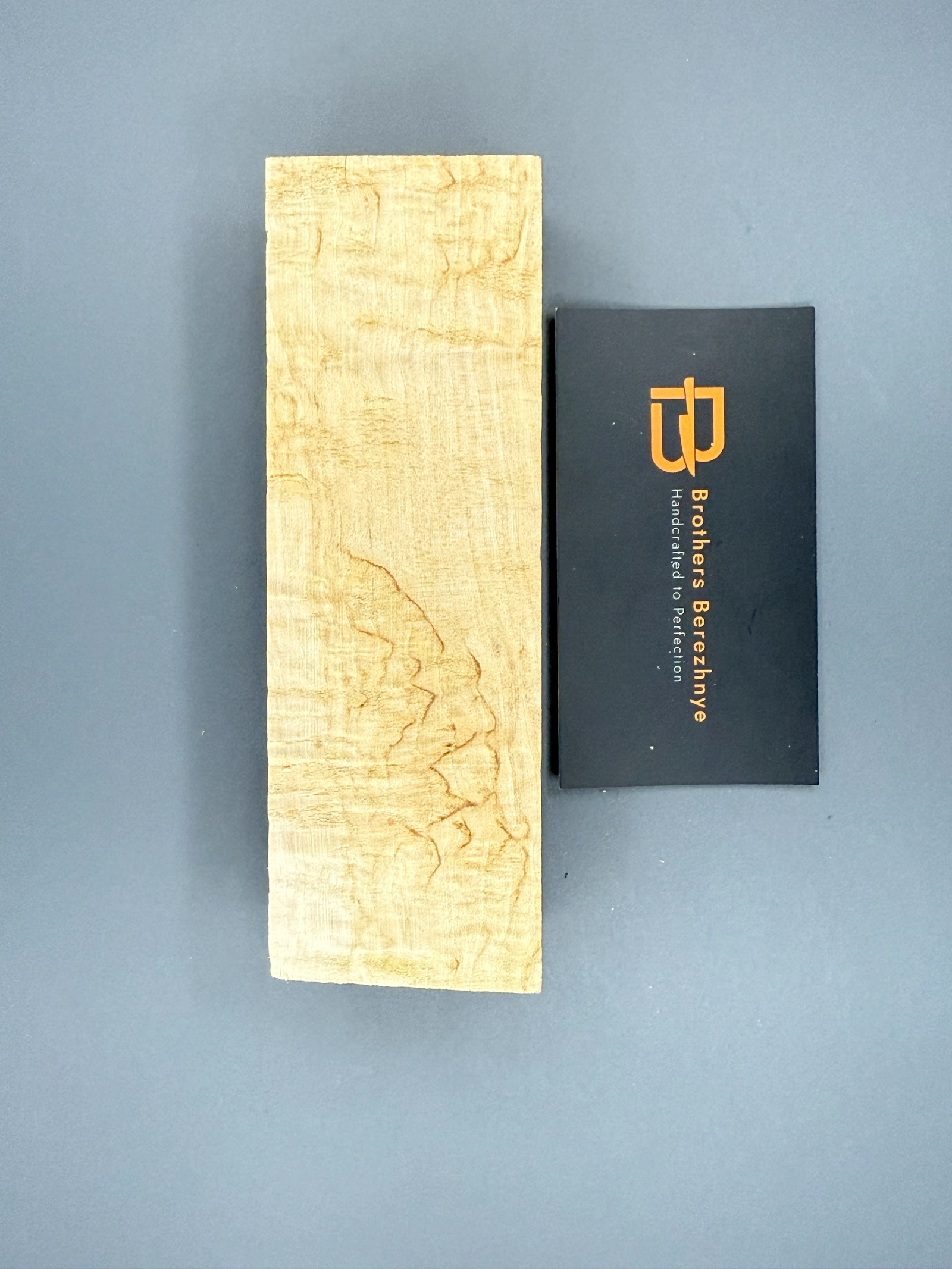 Karelian birch wood (219)