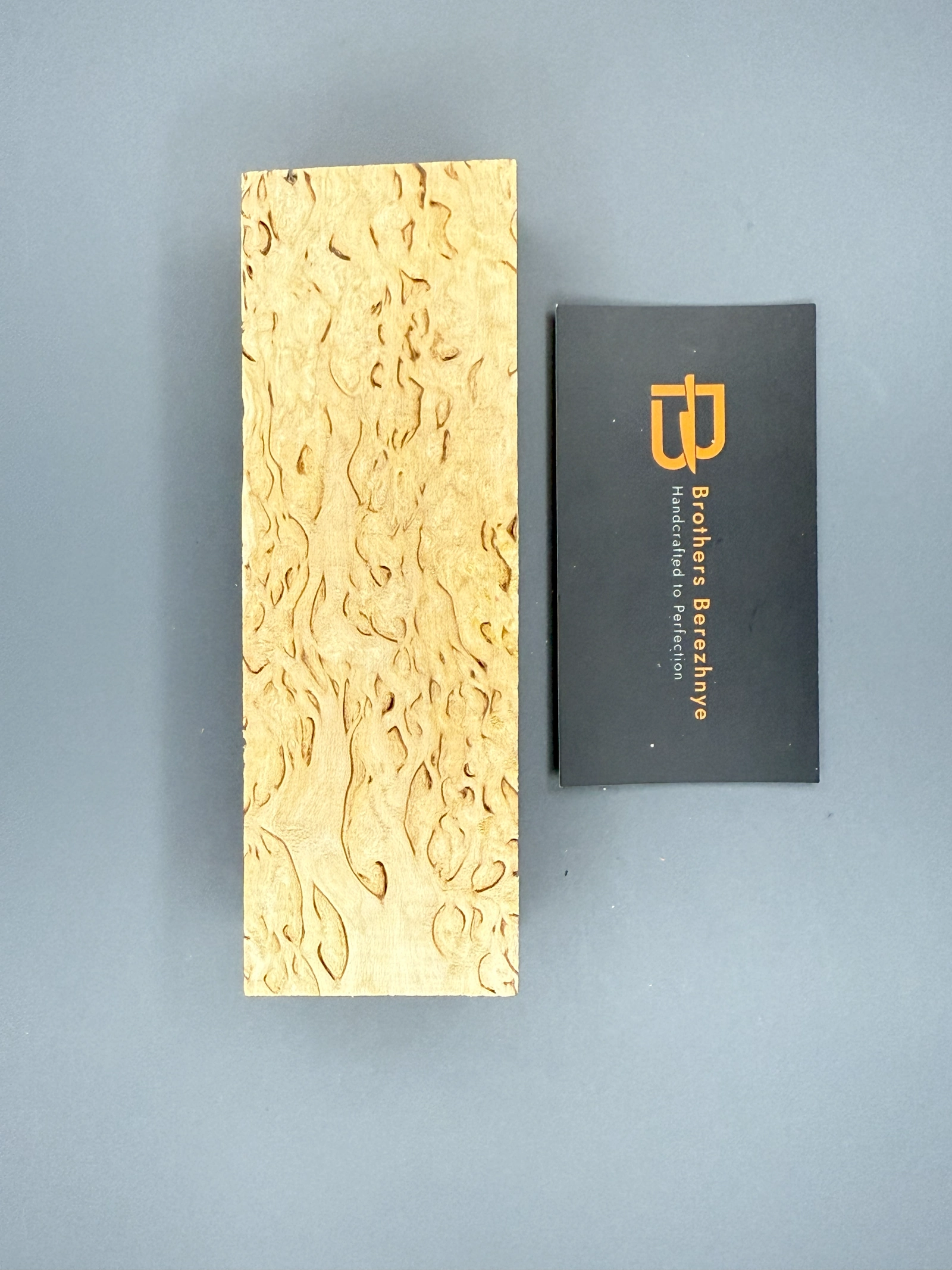 Karelian birch wood (228)