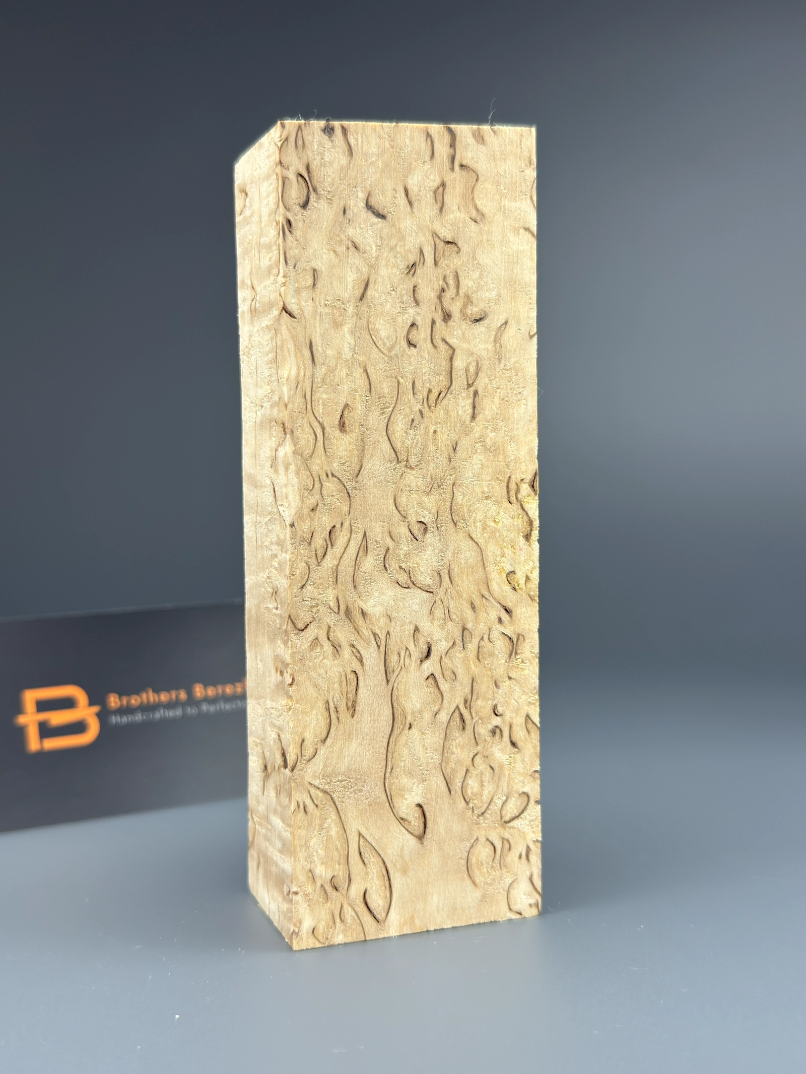 Karelian birch wood (332) Karelian birch wood