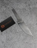 M390 blade with polished sandblasted finish