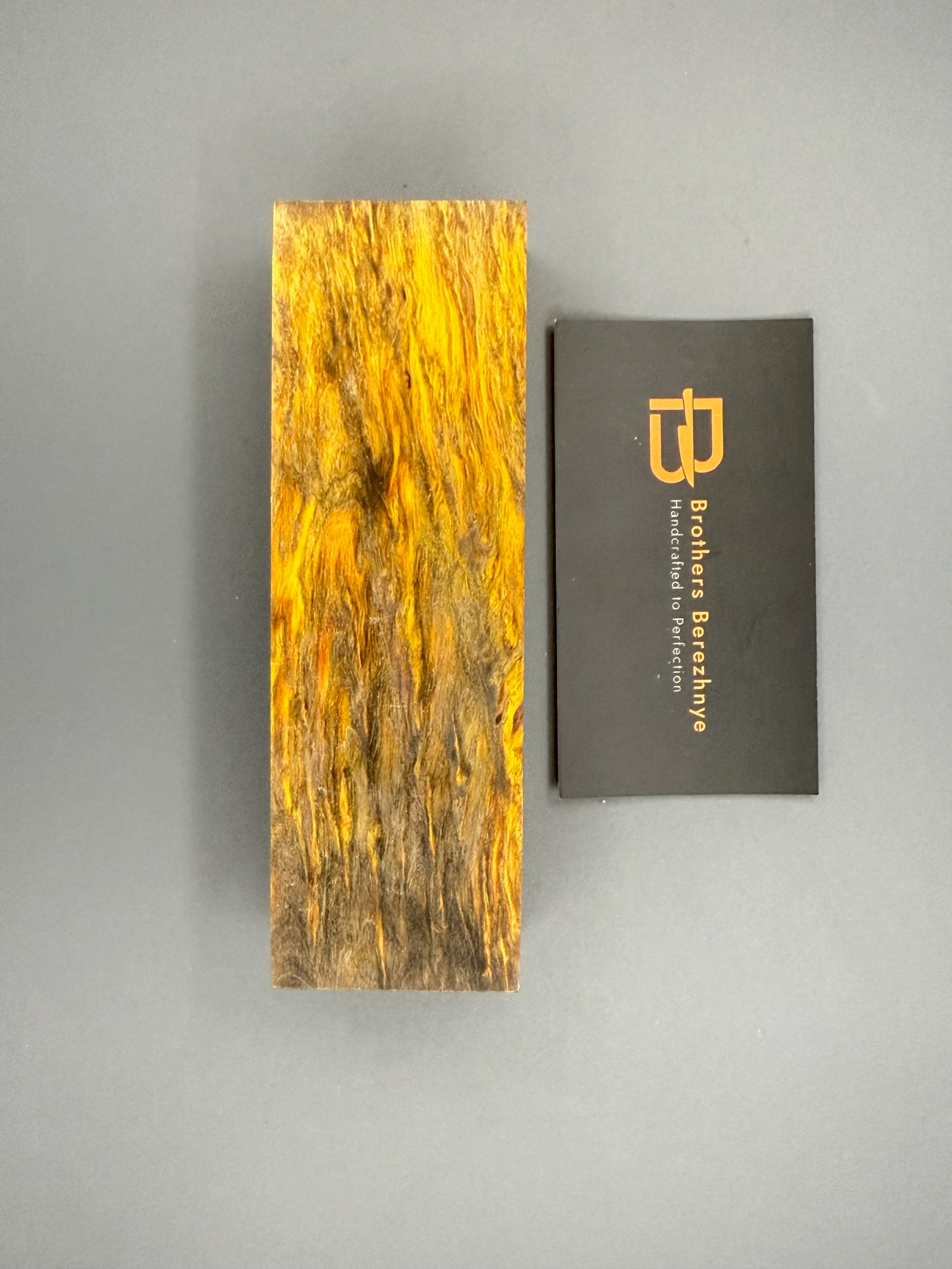 Karelian birch wood (186)