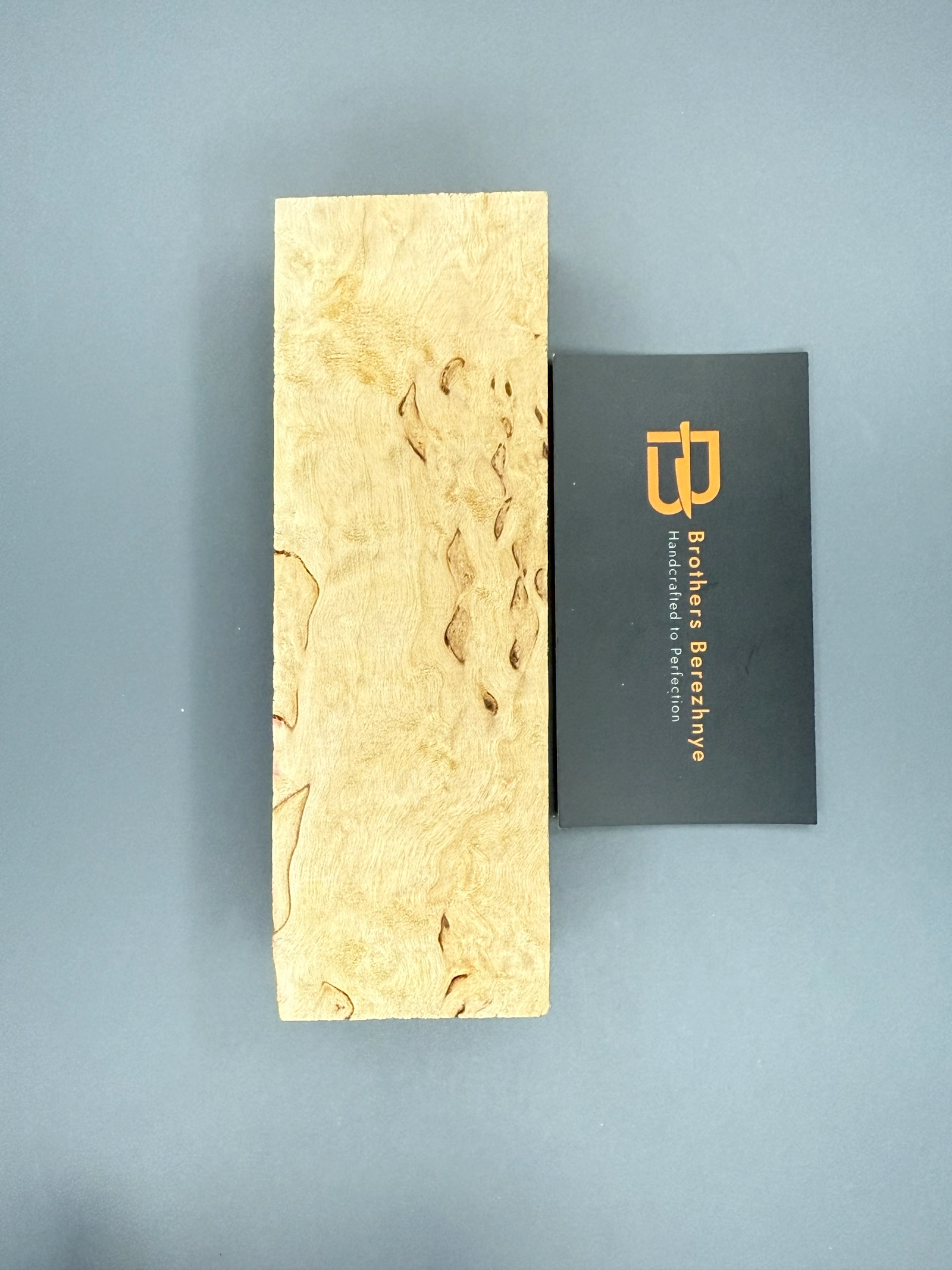 Karelian birch wood (23) wood, handle, knife, Holz, Griff, Messer, bois, manche, couteau, legno, manico, coltello, madera, mango, cuchillo, madeira, cabo, faca, hout, handvat, mes, trä, handtag, kniv, tre, håndtak, kniv, træ, håndtag, kniv, puu, kahva, veitsi, puit, käepide, nuga, koks, rokturis, nazis, mediena, rankena, peilis, drewno, rękojeść, nóż, dřevo, rukojeť, nůž, drevo, rukoväť, nôž, les, ročaj, nož, fa, markolat, kés, lemn, mâner, cuțit, дърво, дръжка, нож, ξύλο, λαβή, μαχαίρι, drvo, drška, nož, дрво, дршка, нож, дрво, рачка, нож, adhmad, lámh, scian, pren, handlen, cyllell, viður, haldfang, hnífur, injam, manku, sikkina, egurra, heldulekua, aiztoa, fusta, mànec, ganivet, madeira, mango, coitelo, деревина, руків’я, ніж, драўніна, рукаяць, нож, древесина, рукоять, нож.Karelian birch, Karelische Birke, Bouleau de Carélie, Betulla di Carelia, Abedul de Carelia, Bétula da Carélia, Karelische berk, Karelisk björk, Karelsk bjørk, Karelsk birk, Karjalan koivu, Karjala kask, Karēlijas bērzs, Karelijos beržas, Brzoza karelska, Karelská bříza, Karelská breza, Karelijska breza, Karéliai nyírfa, Mesteacăn karelian, Карелска бреза, Καρελιανή σημύδα, Karelijska breza, Карелијска бреза, Карелиска бреза, Beith Chairealach, Bedwen Karelia, Karelns birki, Betula ta’ Karelja, Kareliako urkia, Bedoll de Carèlia, Bidueiro de Carelia, Карельська береза, Карэльская бяроза, Карельская берёза.