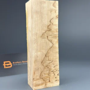 Karelian birch, Karelische Birke, Bouleau de Carélie, Betulla di Carelia, Abedul de Carelia, Bétula da Carélia, Karelische berk, Karelisk björk, Karelsk bjørk, Karelsk birk, Karjalan koivu, Karjala kask, Karēlijas bērzs, Karelijos beržas, Brzoza karelska, Karelská bříza, Karelská breza, Karelijska breza, Karéliai nyírfa, Mesteacăn karelian, Карелска бреза, Καρελιανή σημύδα, Karelijska breza, Карелијска бреза, Карелиска бреза, Beith Chairealach, Bedwen Karelia, Karelns birki, Betula ta’ Karelja, Kareliako urkia, Bedoll de Carèlia, Bidueiro de Carelia, Карельська береза, Карэльская бяроза, Карельская берёза