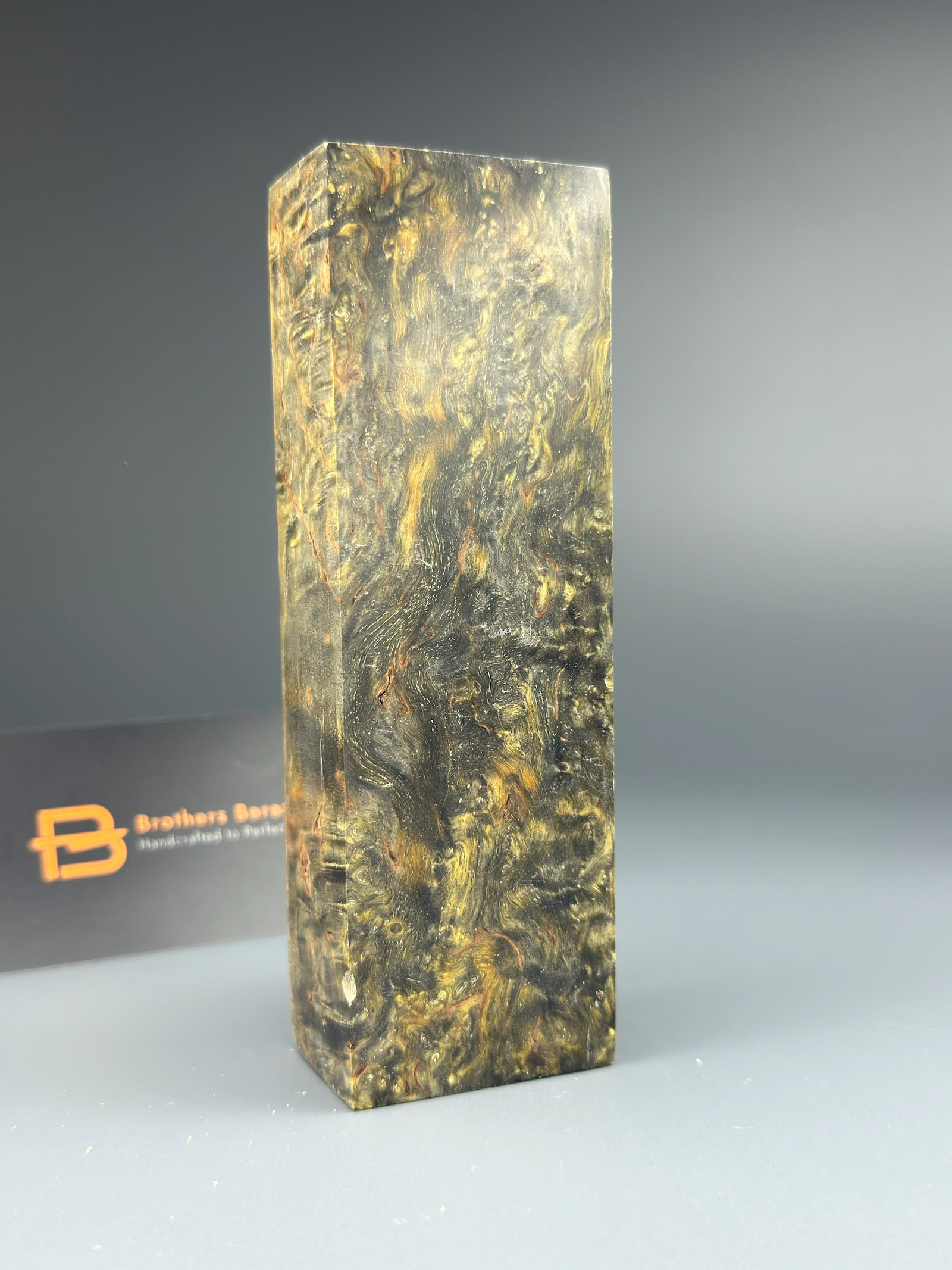 Karelian birch wood (391) wood, handle, knife, Holz, Griff, Messer, bois, manche, couteau, legno, manico, coltello, madera, mango, cuchillo, madeira, cabo, faca, hout, handvat, mes, trä, handtag, kniv, tre, håndtak, kniv, træ, håndtag, kniv, puu, kahva, veitsi, puit, käepide, nuga, koks, rokturis, nazis, mediena, rankena, peilis, drewno, rękojeść, nóż, dřevo, rukojeť, nůž, drevo, rukoväť, nôž, les, ročaj, nož, fa, markolat, kés, lemn, mâner, cuțit, дърво, дръжка, нож, ξύλο, λαβή, μαχαίρι, drvo, drška, nož, дрво, дршка, нож, дрво, рачка, нож, adhmad, lámh, scian, pren, handlen, cyllell, viður, haldfang, hnífur, injam, manku, sikkina, egurra, heldulekua, aiztoa, fusta, mànec, ganivet, madeira, mango, coitelo, деревина, руків’я, ніж, драўніна, рукаяць, нож, древесина, рукоять, нож.Karelian birch, Karelische Birke, Bouleau de Carélie, Betulla di Carelia, Abedul de Carelia, Bétula da Carélia, Karelische berk, Karelisk björk, Karelsk bjørk, Karelsk birk, Karjalan koivu, Karjala kask, Karēlijas bērzs, Karelijos beržas, Brzoza karelska, Karelská bříza, Karelská breza, Karelijska breza, Karéliai nyírfa, Mesteacăn karelian, Карелска бреза, Καρελιανή σημύδα, Karelijska breza, Карелијска бреза, Карелиска бреза, Beith Chairealach, Bedwen Karelia, Karelns birki, Betula ta’ Karelja, Kareliako urkia, Bedoll de Carèlia, Bidueiro de Carelia, Карельська береза, Карэльская бяроза, Карельская берёза.