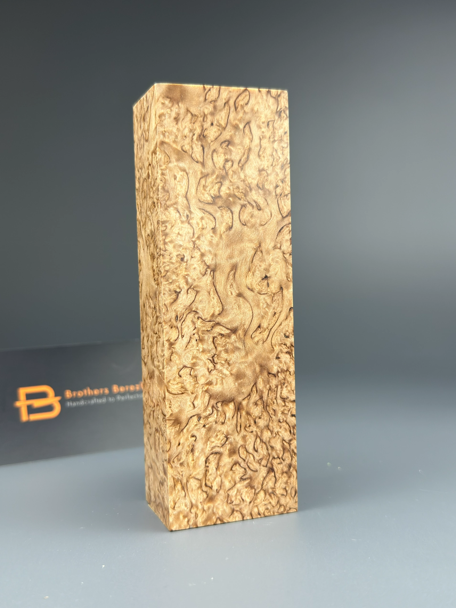 Karelian birch wood (403) wood, handle, knife, Holz, Griff, Messer, bois, manche, couteau, legno, manico, coltello, madera, mango, cuchillo, madeira, cabo, faca, hout, handvat, mes, trä, handtag, kniv, tre, håndtak, kniv, træ, håndtag, kniv, puu, kahva, veitsi, puit, käepide, nuga, koks, rokturis, nazis, mediena, rankena, peilis, drewno, rękojeść, nóż, dřevo, rukojeť, nůž, drevo, rukoväť, nôž, les, ročaj, nož, fa, markolat, kés, lemn, mâner, cuțit, дърво, дръжка, нож, ξύλο, λαβή, μαχαίρι, drvo, drška, nož, дрво, дршка, нож, дрво, рачка, нож, adhmad, lámh, scian, pren, handlen, cyllell, viður, haldfang, hnífur, injam, manku, sikkina, egurra, heldulekua, aiztoa, fusta, mànec, ganivet, madeira, mango, coitelo, деревина, руків’я, ніж, драўніна, рукаяць, нож, древесина, рукоять, нож.Karelian birch, Karelische Birke, Bouleau de Carélie, Betulla di Carelia, Abedul de Carelia, Bétula da Carélia, Karelische berk, Karelisk björk, Karelsk bjørk, Karelsk birk, Karjalan koivu, Karjala kask, Karēlijas bērzs, Karelijos beržas, Brzoza karelska, Karelská bříza, Karelská breza, Karelijska breza, Karéliai nyírfa, Mesteacăn karelian, Карелска бреза, Καρελιανή σημύδα, Karelijska breza, Карелијска бреза, Карелиска бреза, Beith Chairealach, Bedwen Karelia, Karelns birki, Betula ta’ Karelja, Kareliako urkia, Bedoll de Carèlia, Bidueiro de Carelia, Карельська береза, Карэльская бяроза, Карельская берёза.